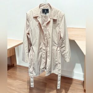 London Fog Women's light pink trench coat XL